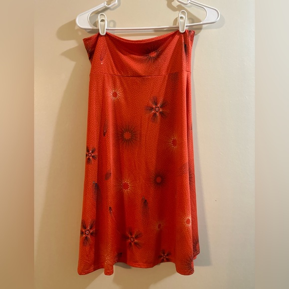 Lularoe Floral Red Skirt - Picture 1 of 4